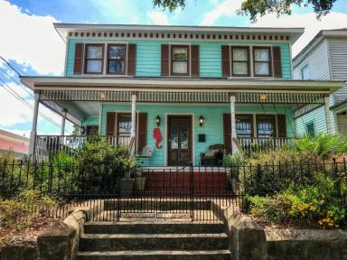 Main picture of 814 Orange St