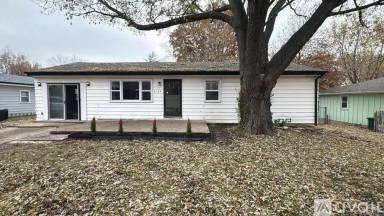 Main picture of 5135 Sloan Ave