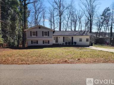 Main picture of 303 Cliffview Dr