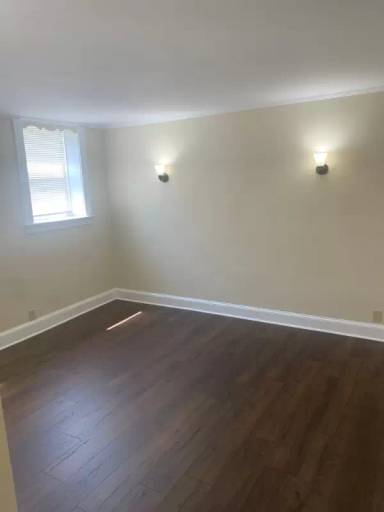 Main picture of 186 Seminary Ave