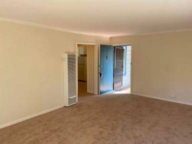 Main picture of 754 El Camino Real