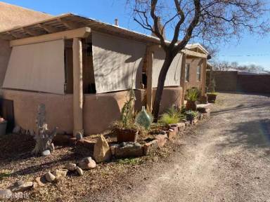 Main picture of 111 W Avenida Bernalillo