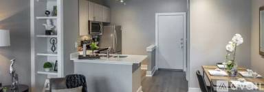 Main picture of 802 San Marcos St