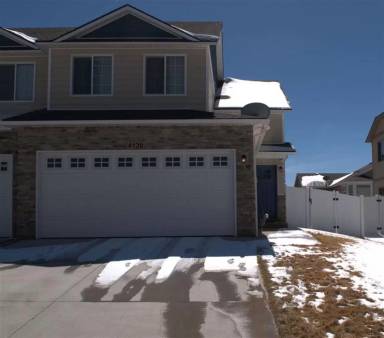 Main picture of 4120 Moraine St