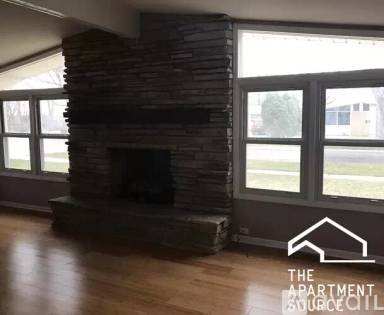 Main picture of 55 E Jeffery Ave