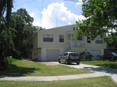 Main picture of 7026 Oelsner St