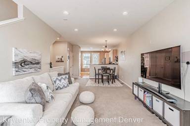 Main picture of 4116 W 118th Pl