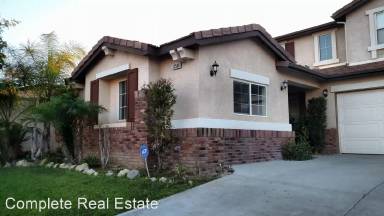 Main picture of 33506 Abbey Rd