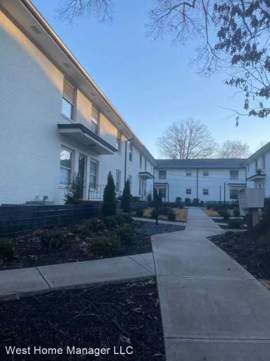Main picture of 881 N Highland Ave NE