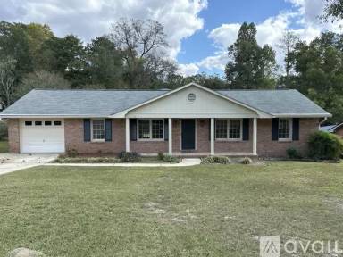 Main picture of 4102 Surrey Ln