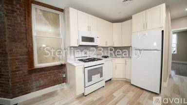 Main picture of 424 Astoria Blvd