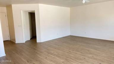 Main picture of 36575 W Nina St