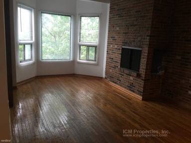 Main picture of 871-77 W Lill Ave
