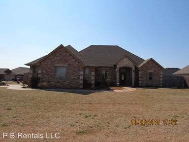 Main picture of 1602 NE White Rock Dr