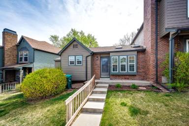Main picture of 17467 E Rice Cir