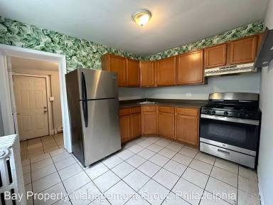 Main picture of 5219 N 10th St