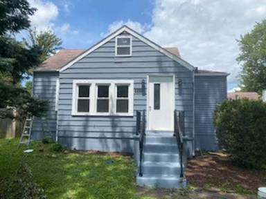 Main picture of 418 Bluff St