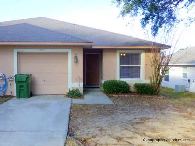 Main picture of 2601-25 Icabod Ct