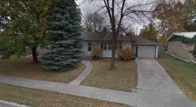 Main picture of 2014 8th St S