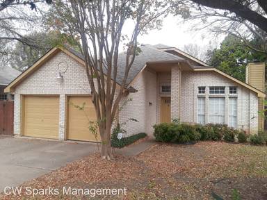 Main picture of 808 Shady Brook Ln