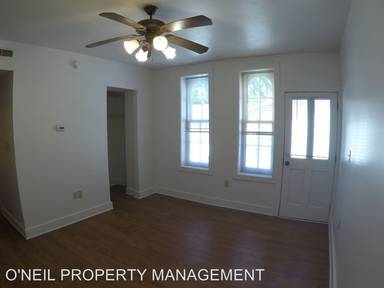 Main picture of 220 S 6th St