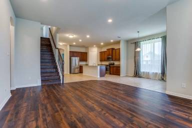 Main picture of 1608 Saddle Ridge Rd