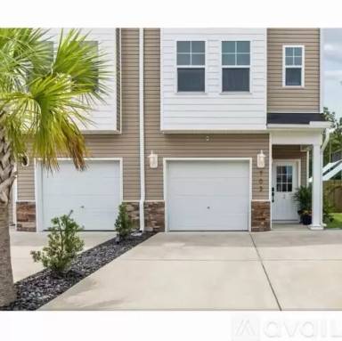 Main picture of 707 Elton Ave