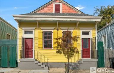 Main picture of 1705 Henriette Delille St