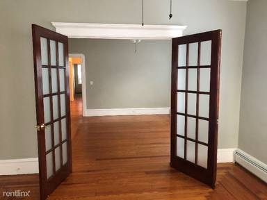 Main picture of 304 Water St