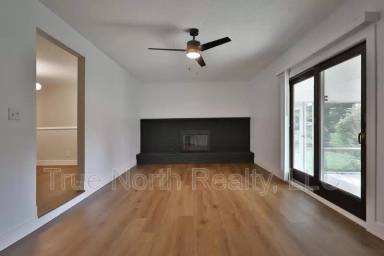 Main picture of 607 Havelock Ct
