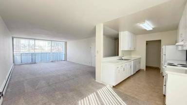 Main picture of 1 Excelsior Ct