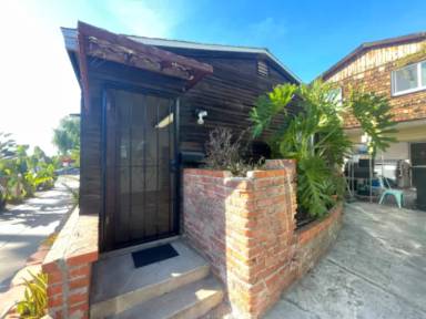 Main picture of 1008 Tourmaline St