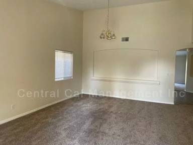 Main picture of 11902 Cedar Bluff Ave