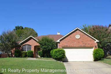 Main picture of 2718 Rockhill Rd
