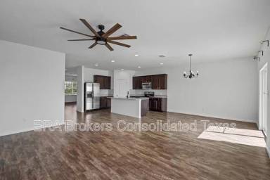 Main picture of 13913 Sherri Berry Way