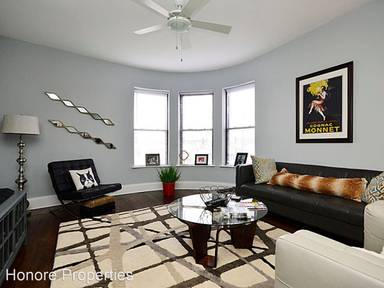 Main picture of 5553 N Clark St