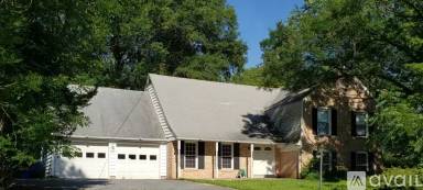 Main picture of 13905 N Gate Dr