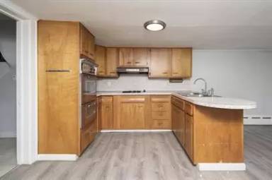 Main picture of 700 2nd Ave