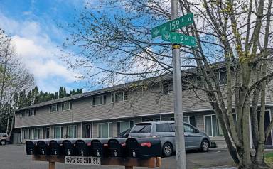 Main picture of 15912 SE 2nd St