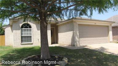 Main picture of 832 Meadowlark Dr