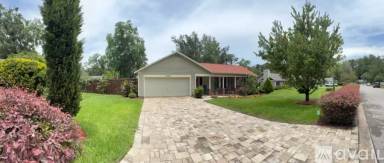 Main picture of 10928 NW 34th Pl