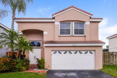 Main picture of 4330 SW 82nd Way