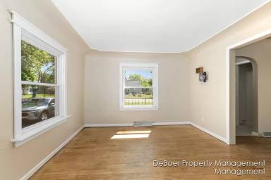 Main picture of 2945 Roosevelt Rd