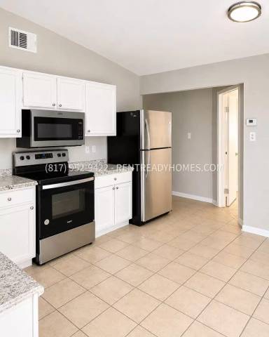 Main picture of 5840 Glacier Sun Dr