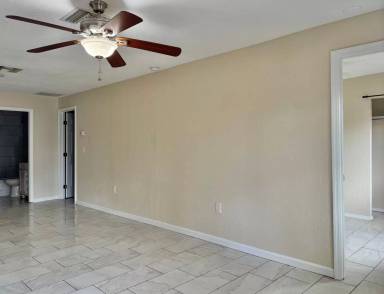 Main picture of 1822 SW 6th St