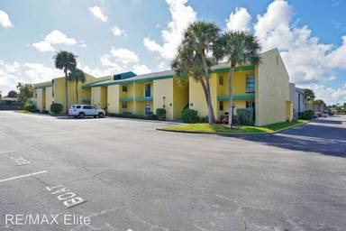 Main picture of 1225 N Wickham Rd