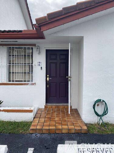 Main picture of 11631 NW 68th Ter