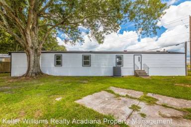 Main picture of 304 E Miller Ave