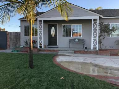 Main picture of 2618 Ralston Ln