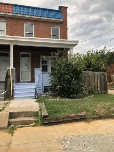 Main picture of 3206 W Baltimore St